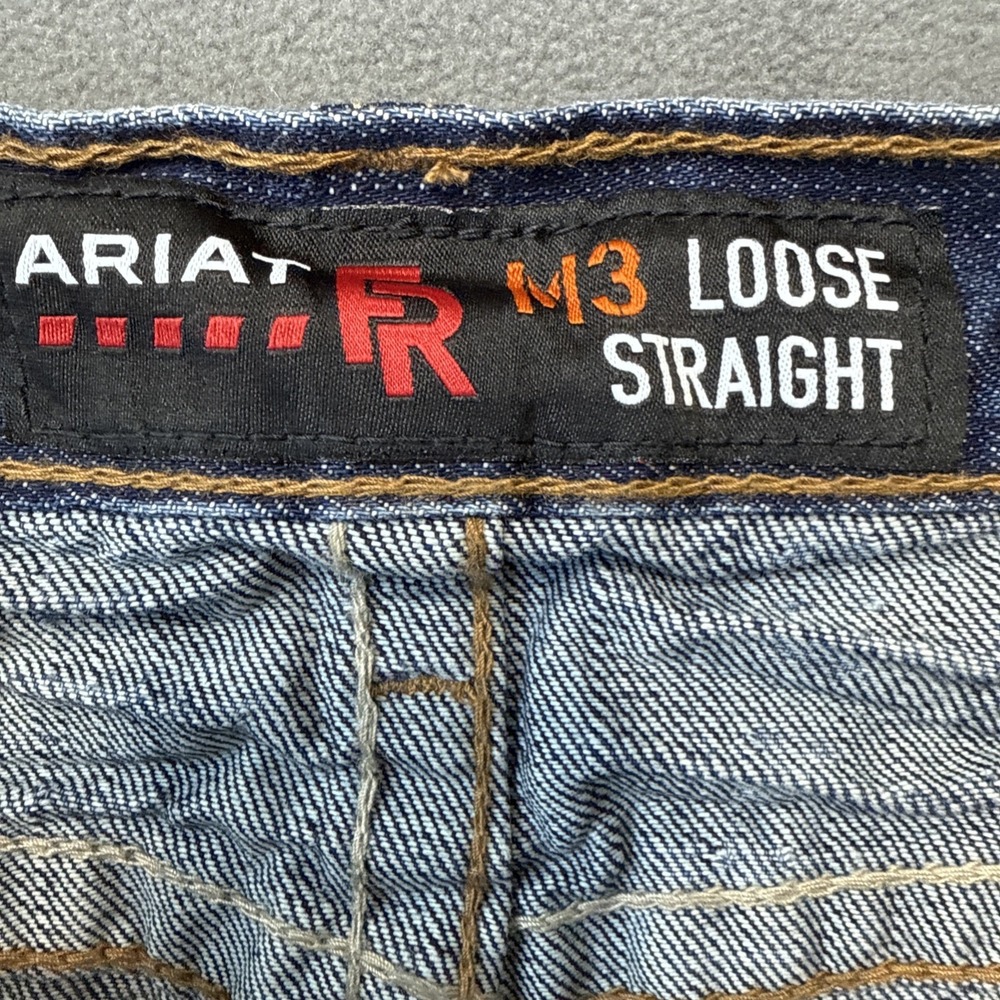 Ariat Jeans Mens 36x30 Blue Flame Resistant M3 Loose Straight Workwear Denim NWT - Picture 3 of 14